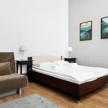 Apartment Charming Near The Main Market Square - By Upstairs *