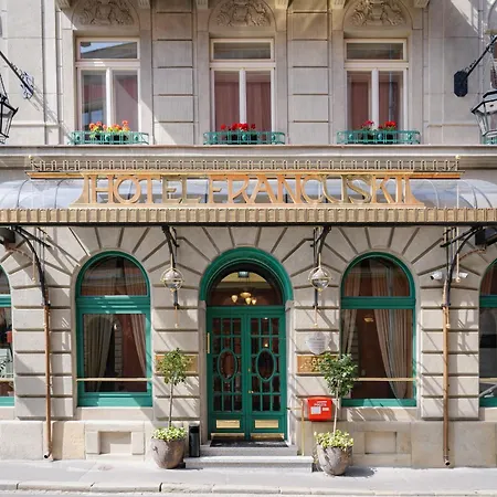 Otel H15 Francuski Old Town - Destigo Krakow