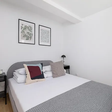 4 Bedroom With A Balcony - Prochowa 1 Apartment