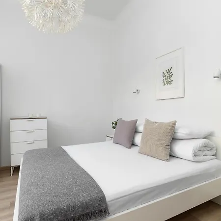 1 Bedroom - Ludwika Zamenhofa 6 Street Kraków