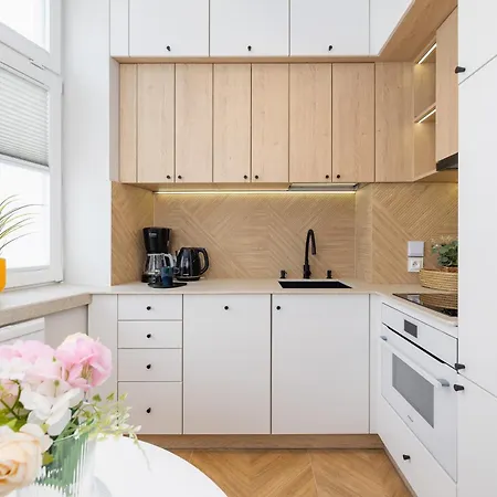 Warszauera Z Klimatyzacja Na Krakowskim Kazimierzu By Renters Apartment *