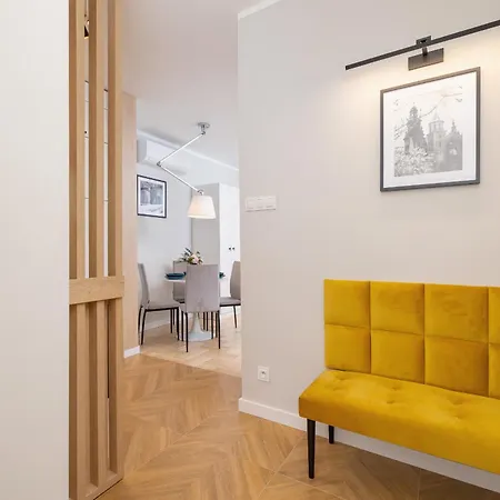 Warszauera Z Klimatyzacja Na Krakowskim Kazimierzu By Renters Krakow