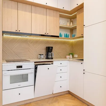 Apartment Warszauera Z Klimatyzacja Na Krakowskim Kazimierzu By Renters Krakow