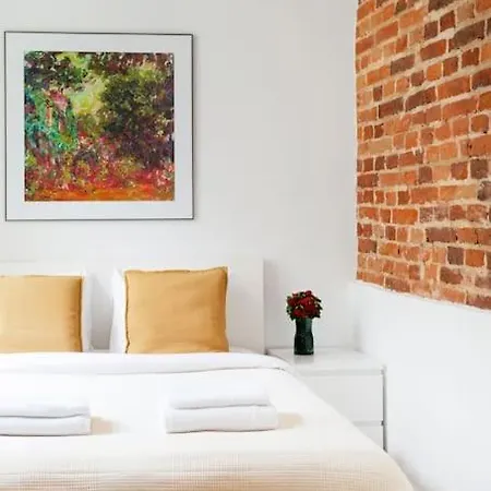Househost - Krowoderska 55 Cracovia