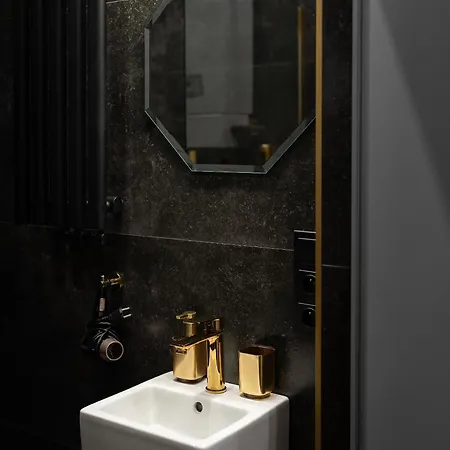 Apartment Shine Prywatne Jacuzzi Starowislna Krakow
