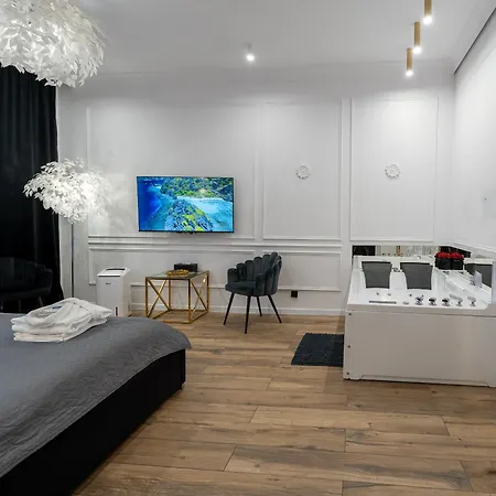 Shine Prywatne Jacuzzi Starowislna Krakow