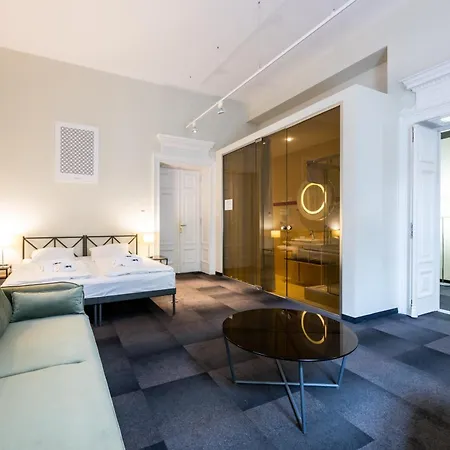 Home Aparthotel Apart Otel 4*