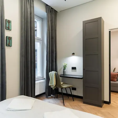 Apartment Charm & Comfort Renovated Gem In Old Town Sarego B Krakow