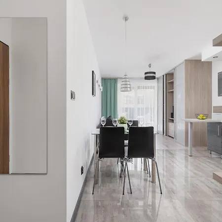 Apartment W Spokojnej Okolicy Z Parkingiem By Renters