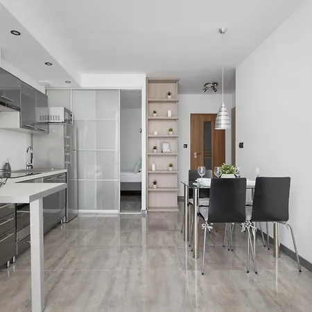 Apartment W Spokojnej Okolicy Z Parkingiem By Renters Krakow
