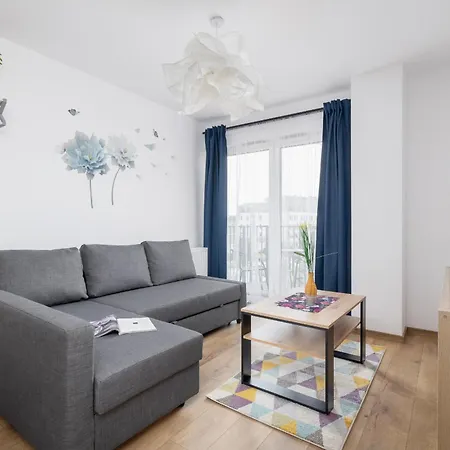 Apartment Nowoczesny W Krakowie Z Klimatyzacja I Parkingiem By Renters Krakow
