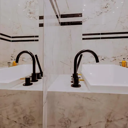 Crown Pearl - Wonderful Apartment, 110scm, 4 *