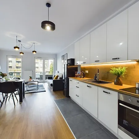 Exceptional With Parking By Renters Krakow