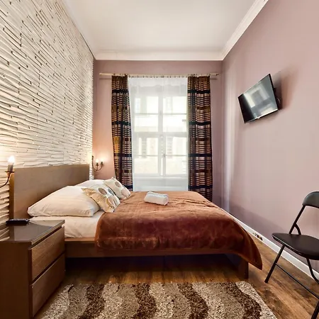 Apartament Mikołajska 5 *