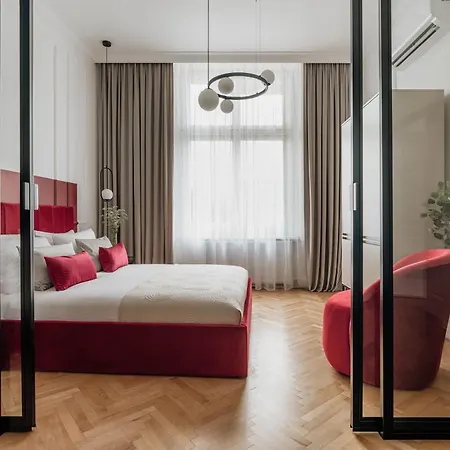 Pinot Noir - Loftaffair Krakow
