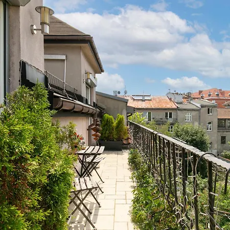 Rainbow 1 Premium Apartmán *