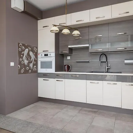 3 Bedroom With Balcony - Skawinska 18 Lägenhet Kraków