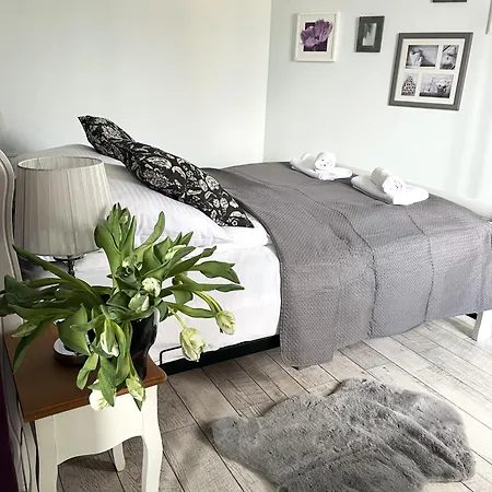 Way2stay Old Town Apartment *