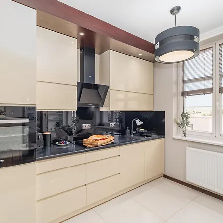 Cezar - 7th Floor, Balcony, Ac - By Rentujemy Krakow
