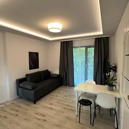 K&j Apartman Kryspinów