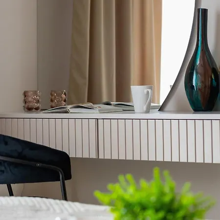 Апартаменты Prestizowy Parking I Biurko Do Pracy By Renters