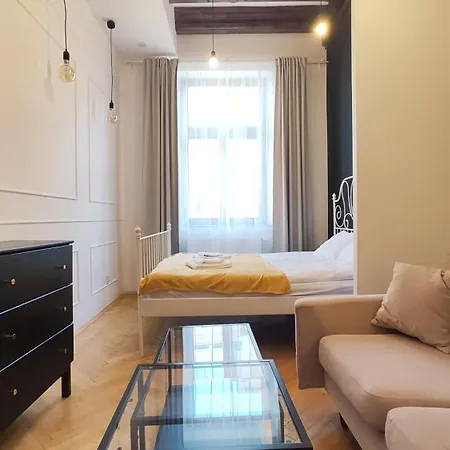 Florianska 10 C-d By Homeprime Appartamento Cracovia