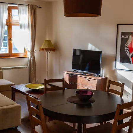 Apartment Lounge
