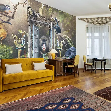 Efektowny I Przestronny W Centrum Krakowa Blisko Rynku I Parku By Renters Apartment Krakow