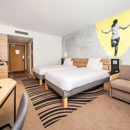 Novotel West Hotel