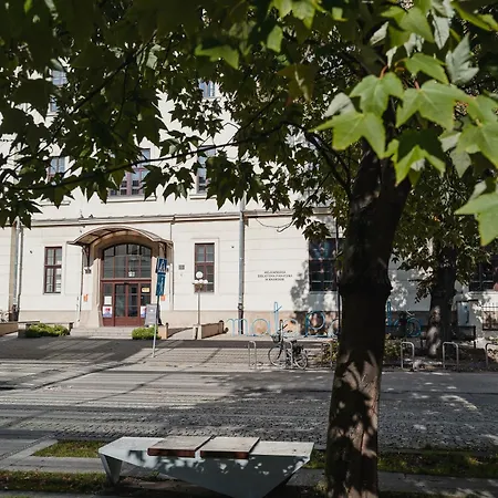 H11 Krakow