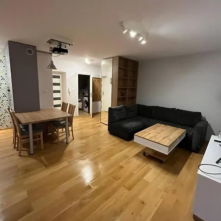 Apartament Bianco Apartament Reduta Park *