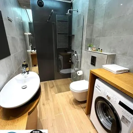 Bianco Apartament Reduta Park