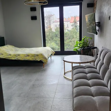 Your Time In Heart Of Cracow , Gym & Free Parking Apartament *