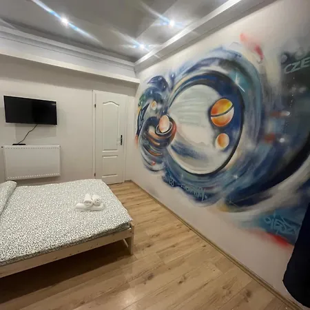 Graffiti Hostel Krakow