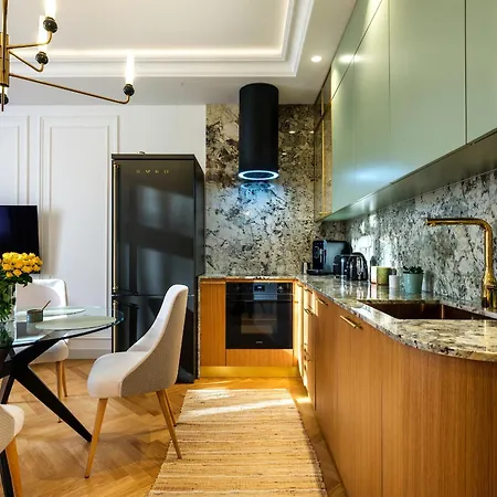 Wenecja By Tyzenhauz Apartment *