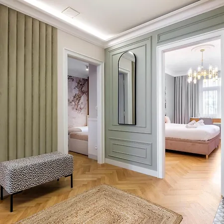 Wenecja By Tyzenhauz Apartment