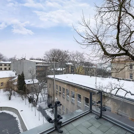 Klimatyzowane W Centrum Krakowa Z Parkingiem I Biurkiem By Renters Prestige Apartment Krakow