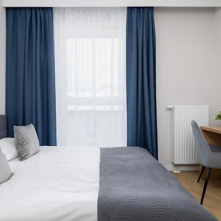 Apartment Klimatyzowane W Centrum Krakowa Z Parkingiem I Biurkiem By Renters Prestige Krakow