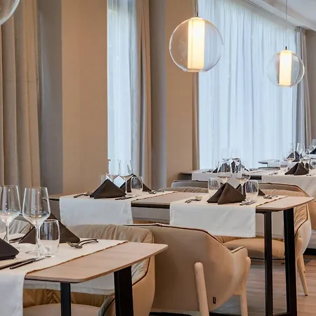 Ac By Marriott Hotel Krakov