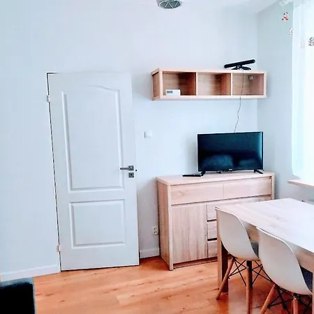 - Blisko Centrum - Podgorze, Kuchnia, Lazienka, Sypialnia Z Dwoma Lozkami Apartment Krakow