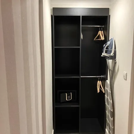 Be Happy Apartment