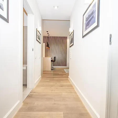 Inpoint Wawel View With Free Parking Hotel apartamentowy