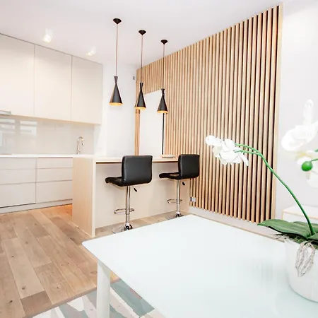 Hotel apartamentowy Inpoint Wawel View With Free Parking *