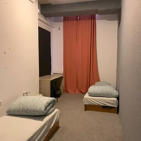 Hostel To Be Hostel Krakow *