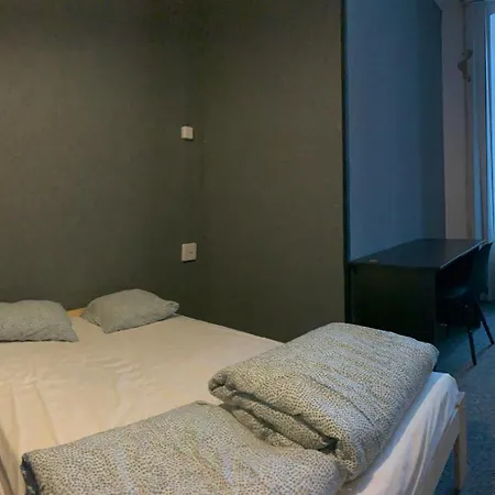 To Be Hostel Krakow *