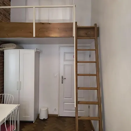 Wawel Hostel *