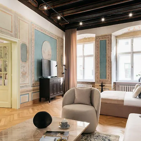 Apartment Gallery 7 - Loftaffair Collection *