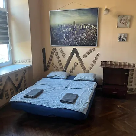 Apartment Adam12