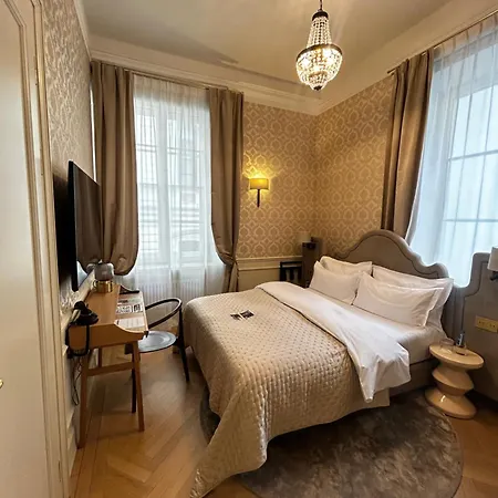 Unicus Palace Old Town - Destigo 5*