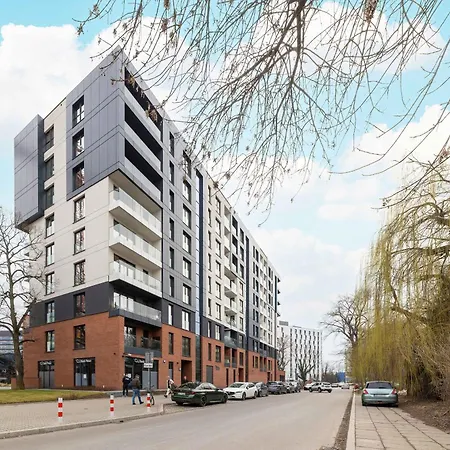 Dwupoziomowy W Krakowie Z Sauna, Jacuzzi, Parkingiem I Tarasem By Renters Prestige